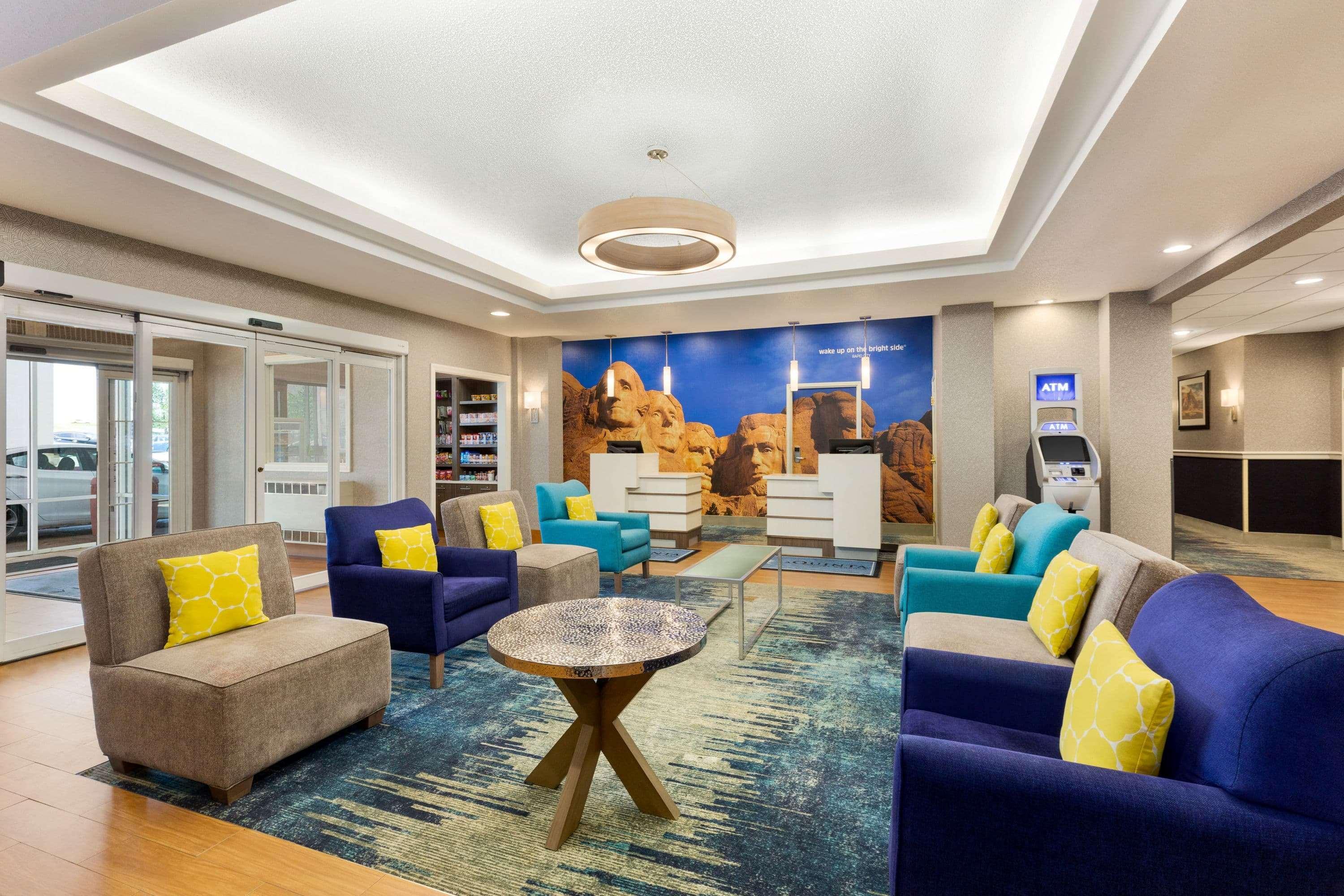 La Quinta Inn And Suites By Wyndham At Watiki Waterpark Rapid City Exterior foto