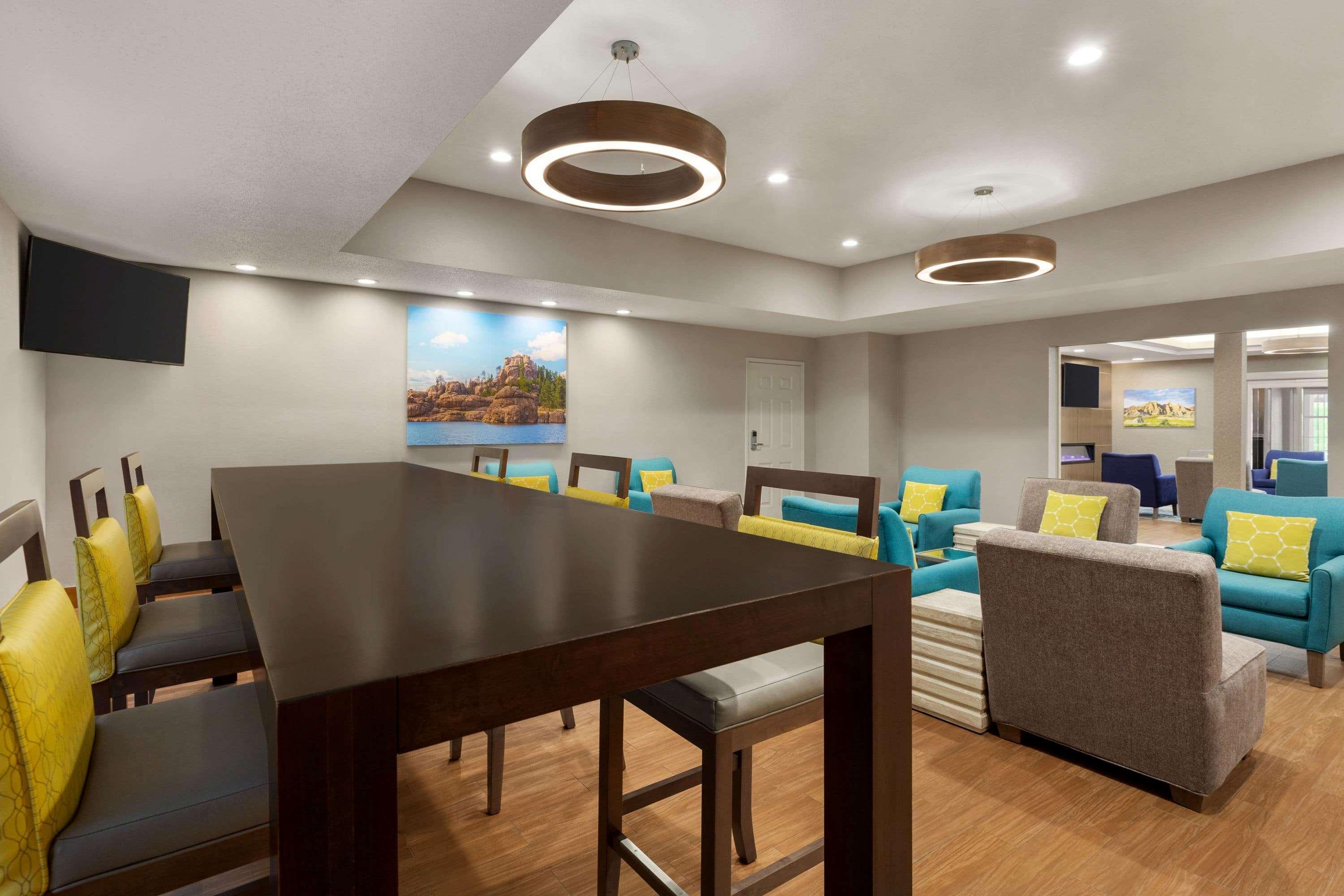 La Quinta Inn And Suites By Wyndham At Watiki Waterpark Rapid City Exterior foto